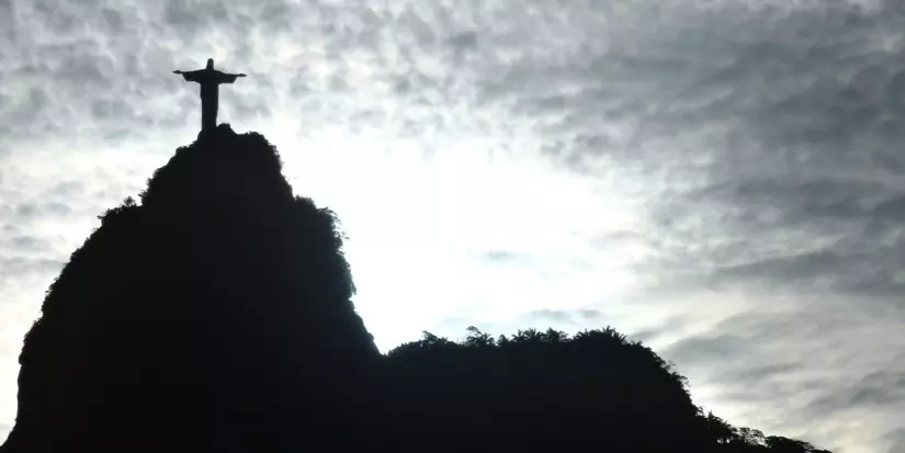 Ostersonntag - Cristo Redentor (Bildquelle: leogaleno, Pixabay)