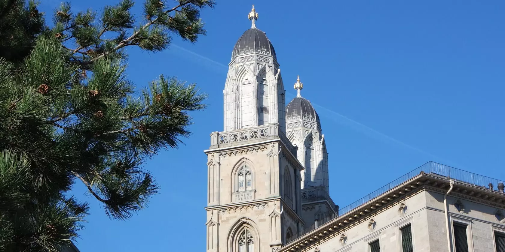 Grossmünster Zürich (Bildquelle: janmaybach, Pixabay)