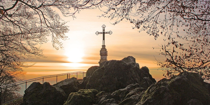 Feiertag Christi Himmelfahrt 2022 - Litermontkreuz (Bildquelle: GuentherDillingen, Pixabay)